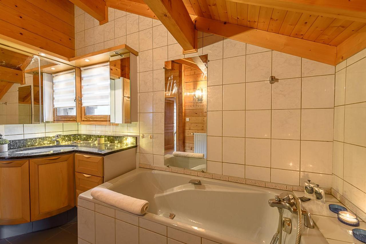 St Jorioz- Cosy Chalet Vue Lac Et Montagnes - Lla Selections By Location Lac Annecy Сен-Жорьо Экстерьер фото